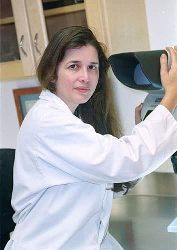 Alba Reyes Sagiv - Hair Transplant Surgeon at Alba Reyes Skin and Hair Transplant Institute