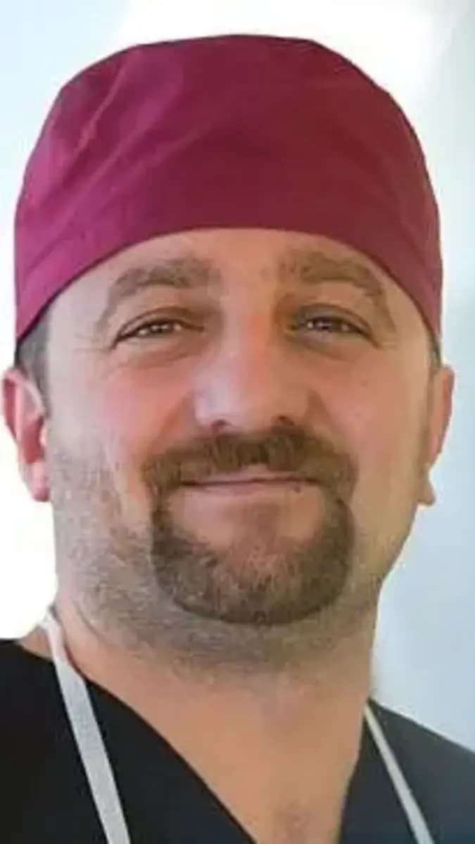 Vedat Tosun - Hair Transplant Surgeon at MedHair Clinic